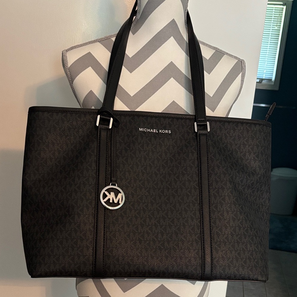 Michael Kors Charcoal Signature Tote